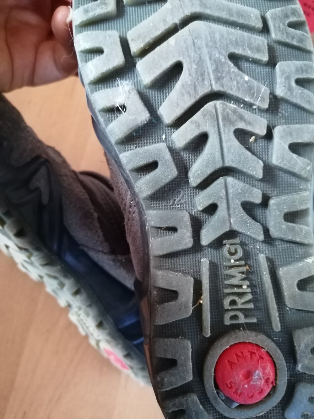 Primigi: sehr warme und wasserdichte Stiefel Gr. 32