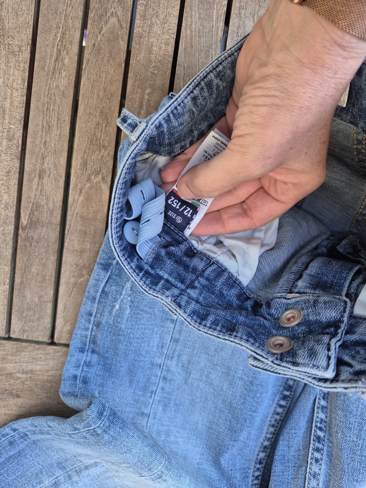 Vigino: raffinierte 3/4 Jeans Gr. 152