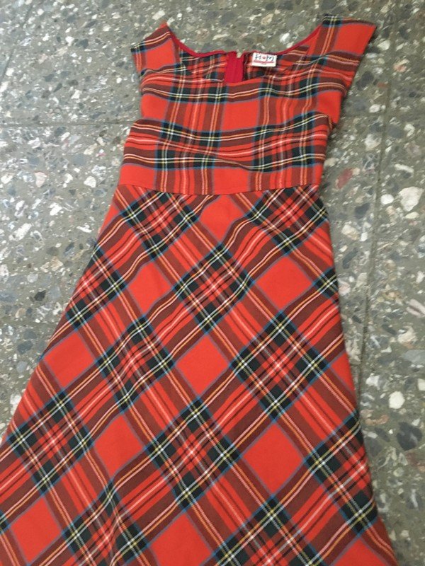 Karo-kleid mit ausgestelltem Rock von H&M