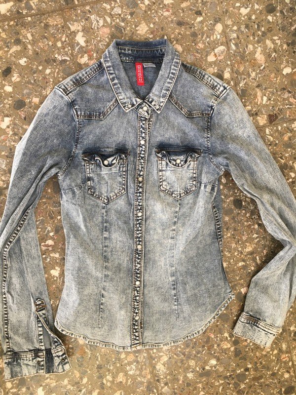 Jeanshemd mit Knopfleiste von H&M