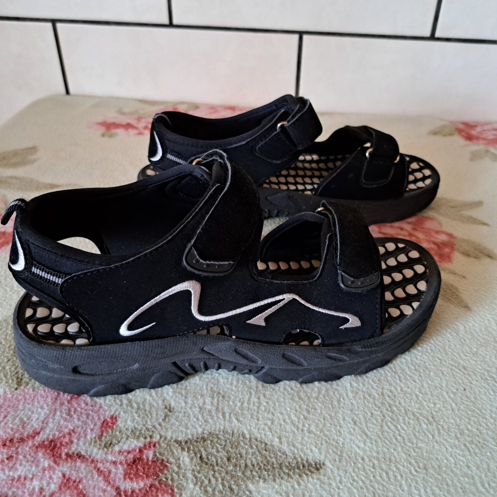 leichte Trekkingsandalen Herren schwarz Gr. 45 * kaum getragen