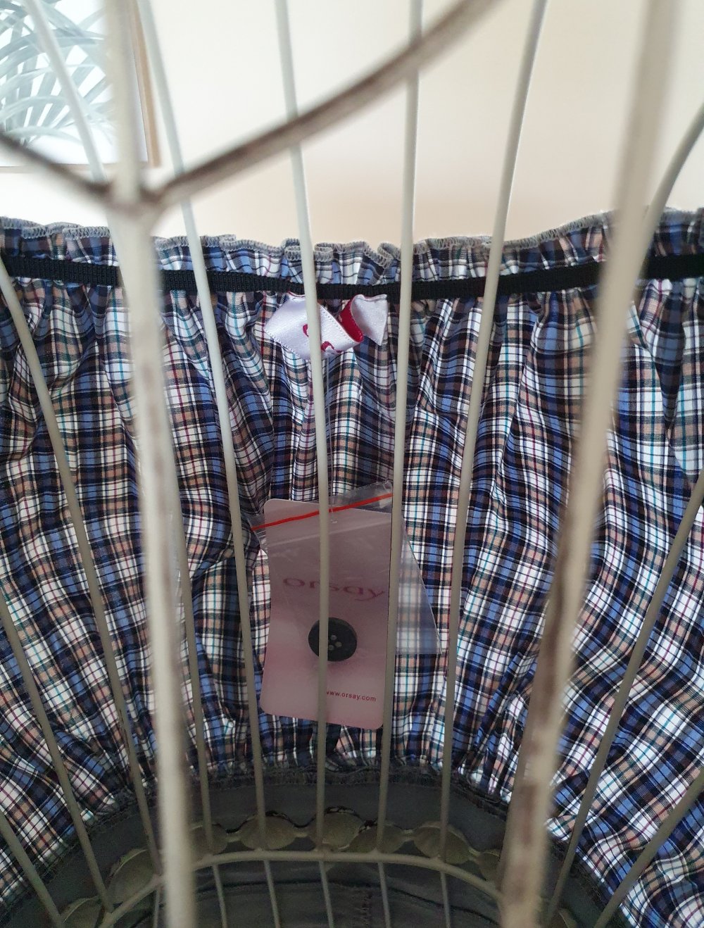 Neues Kleid mit Carmen-Ausschnitt