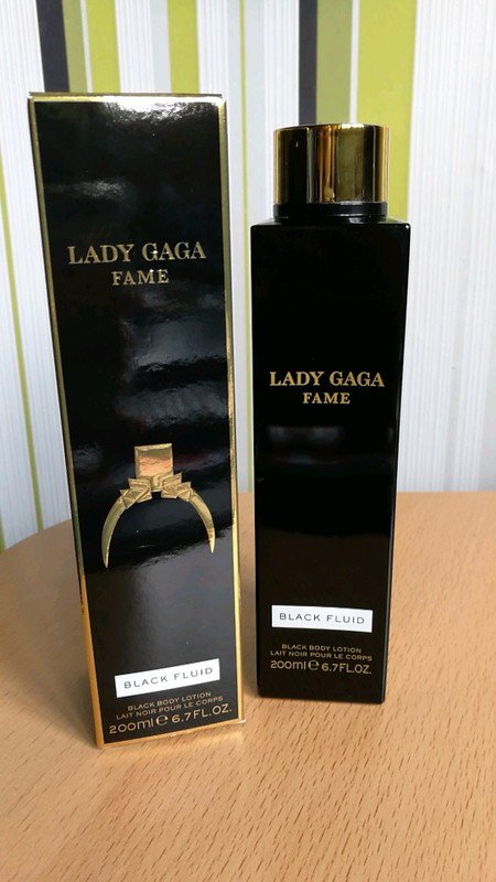 Lady Gaga Fame Black Fluid Body Lotion