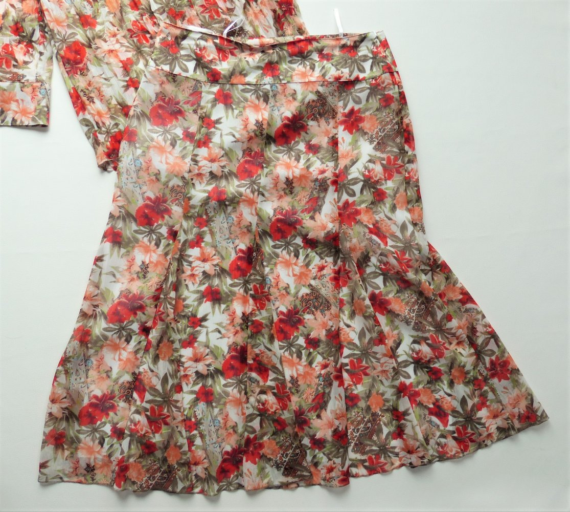 Damen Bekleidungs-Set Kombination Gerry Weber Gr. 38 Rock Bluse Kostüm Sommerset Blumenset wie neuwertig