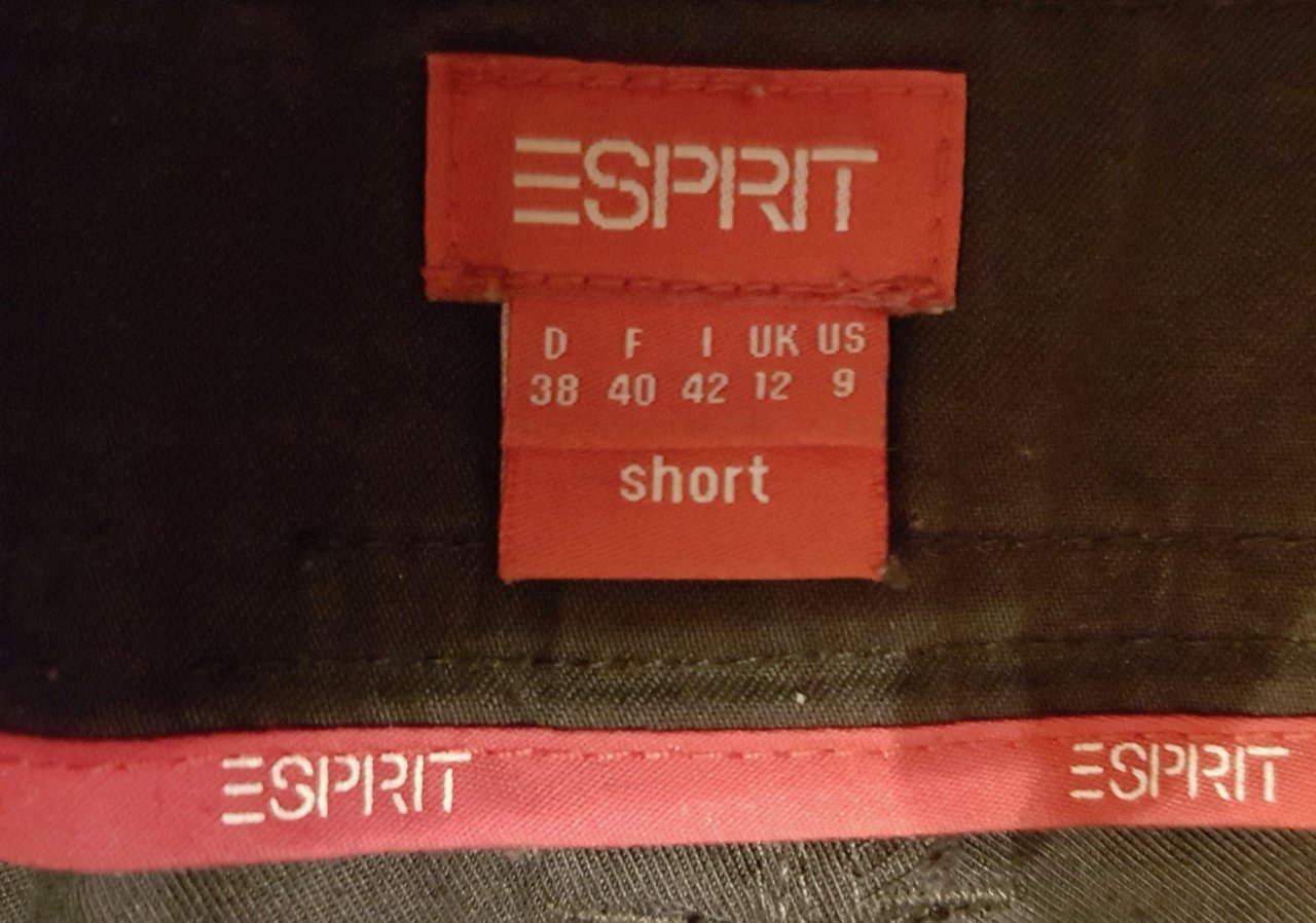 Stoffhose mit Taschen