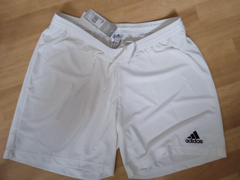 Adidas/Herren Sport Shorts gr.xl Neu