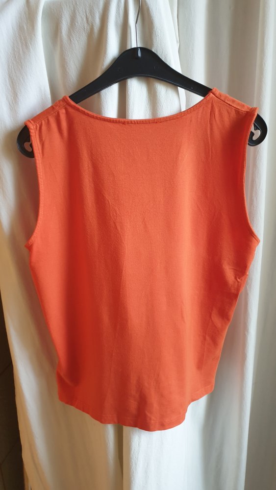 orangerotes Shirt mit Applikation