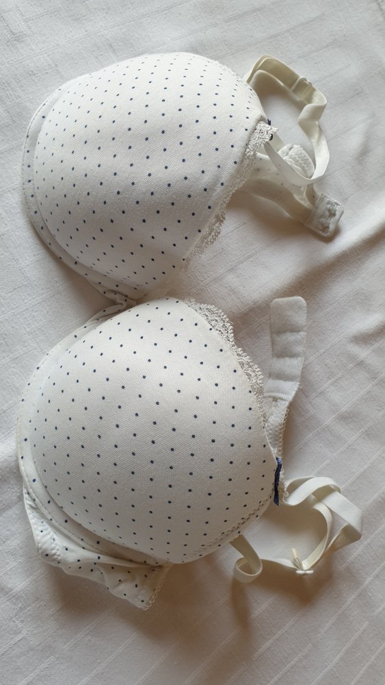 Push up BH Gr 75A, weiß mit blauen Punkten