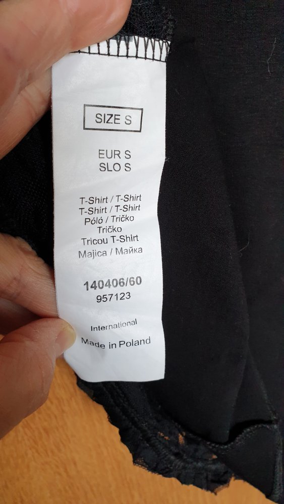 sexy Shirt mit schwarzen Rosen Gr. S