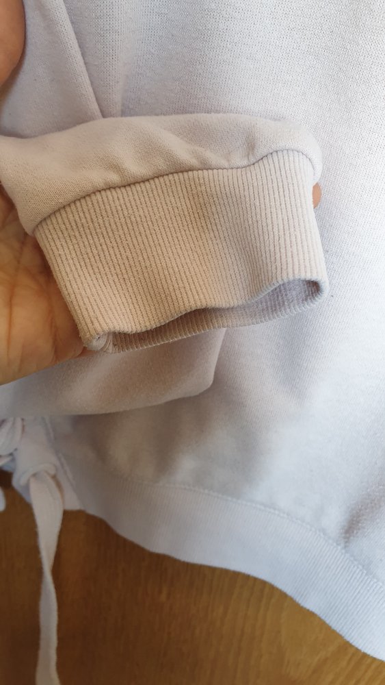 Rosa Sweatshirt Gr. M, Amisu