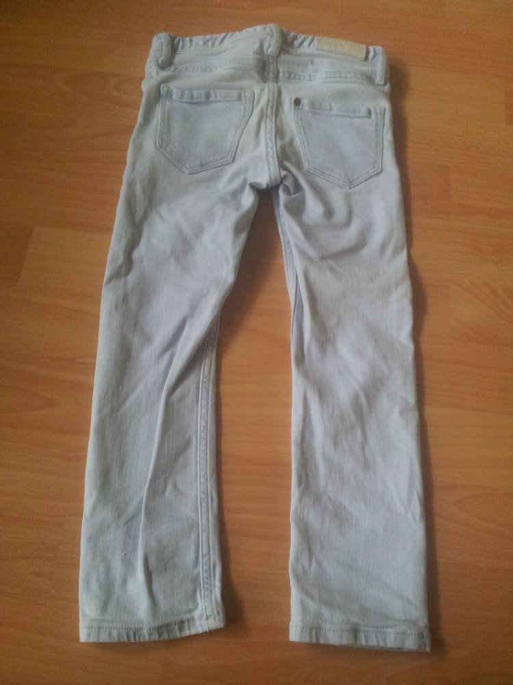  Jeans hellblau H&M Slim Used-Look Gr. 104