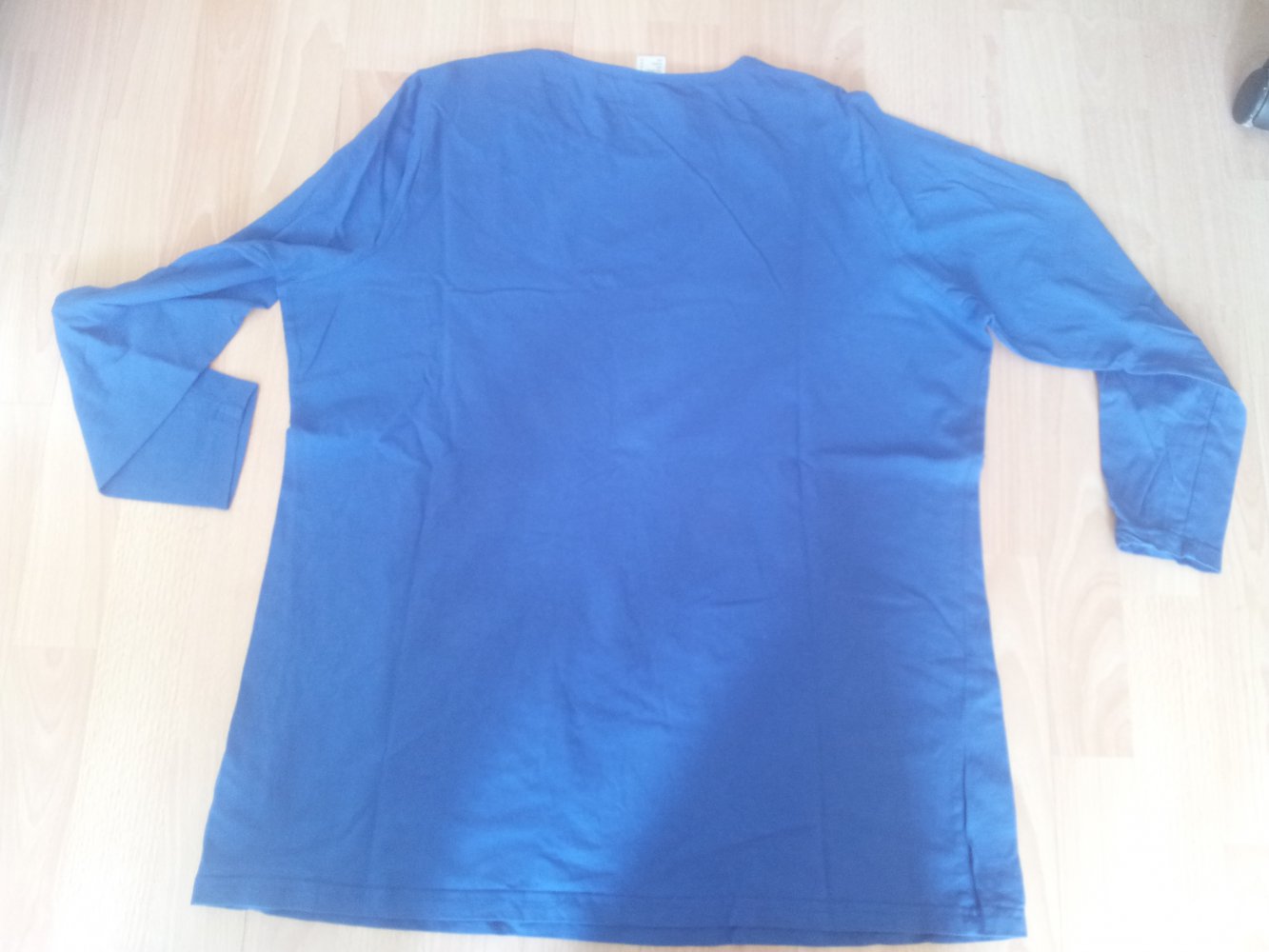 Pullover blau Gr. 46  mit kleinen Taschen