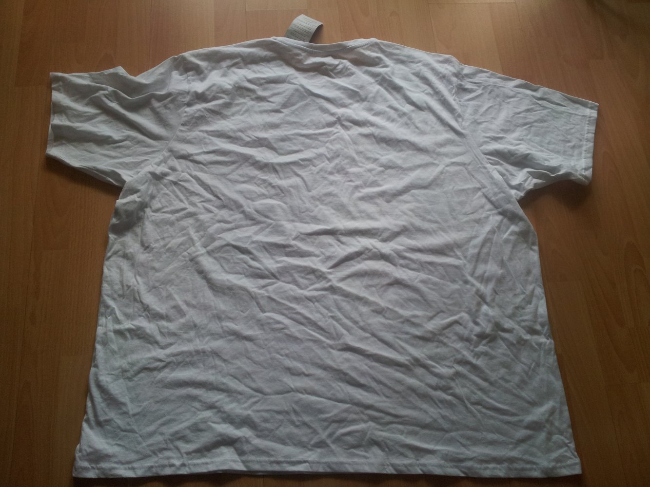 Shirt weiß großer Druck Gr. 6XL 76/78 NEU