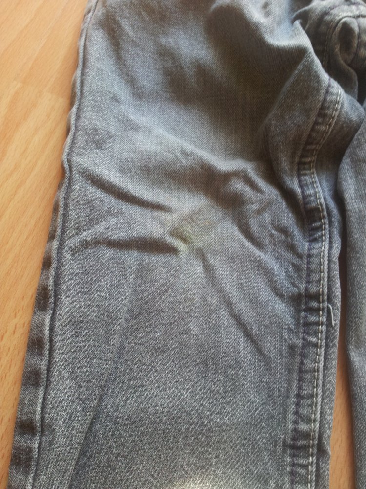 gefütterte Jeans C&A grau lila Blumen Gr. 92