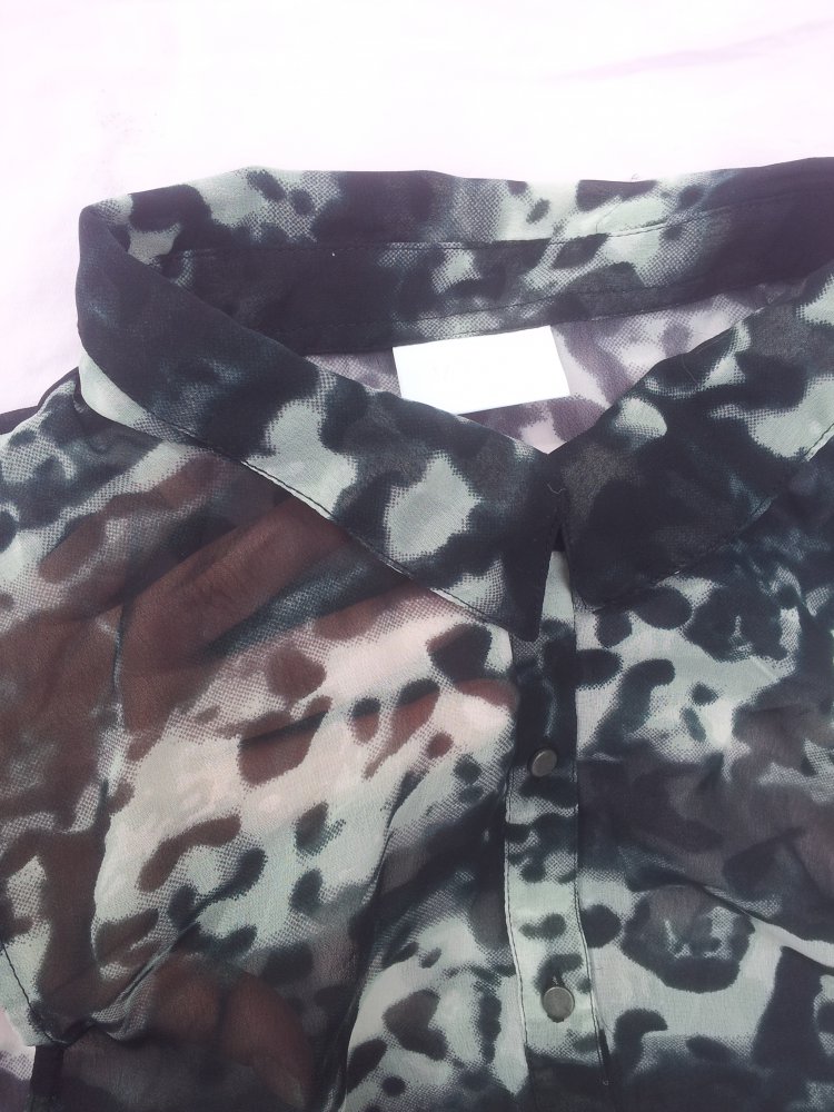 Bluse gemustert VILA durchsichtig ohne Ärmel Gr. M 