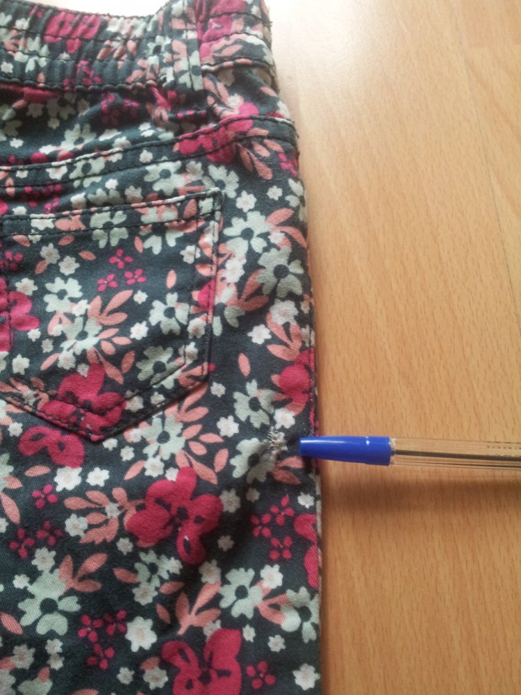 Jeans Blumen anthrazit rosa pink weiß bunt Gr. 92