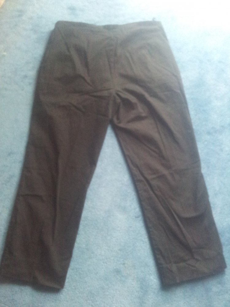Hose schwarz Gr. 46
