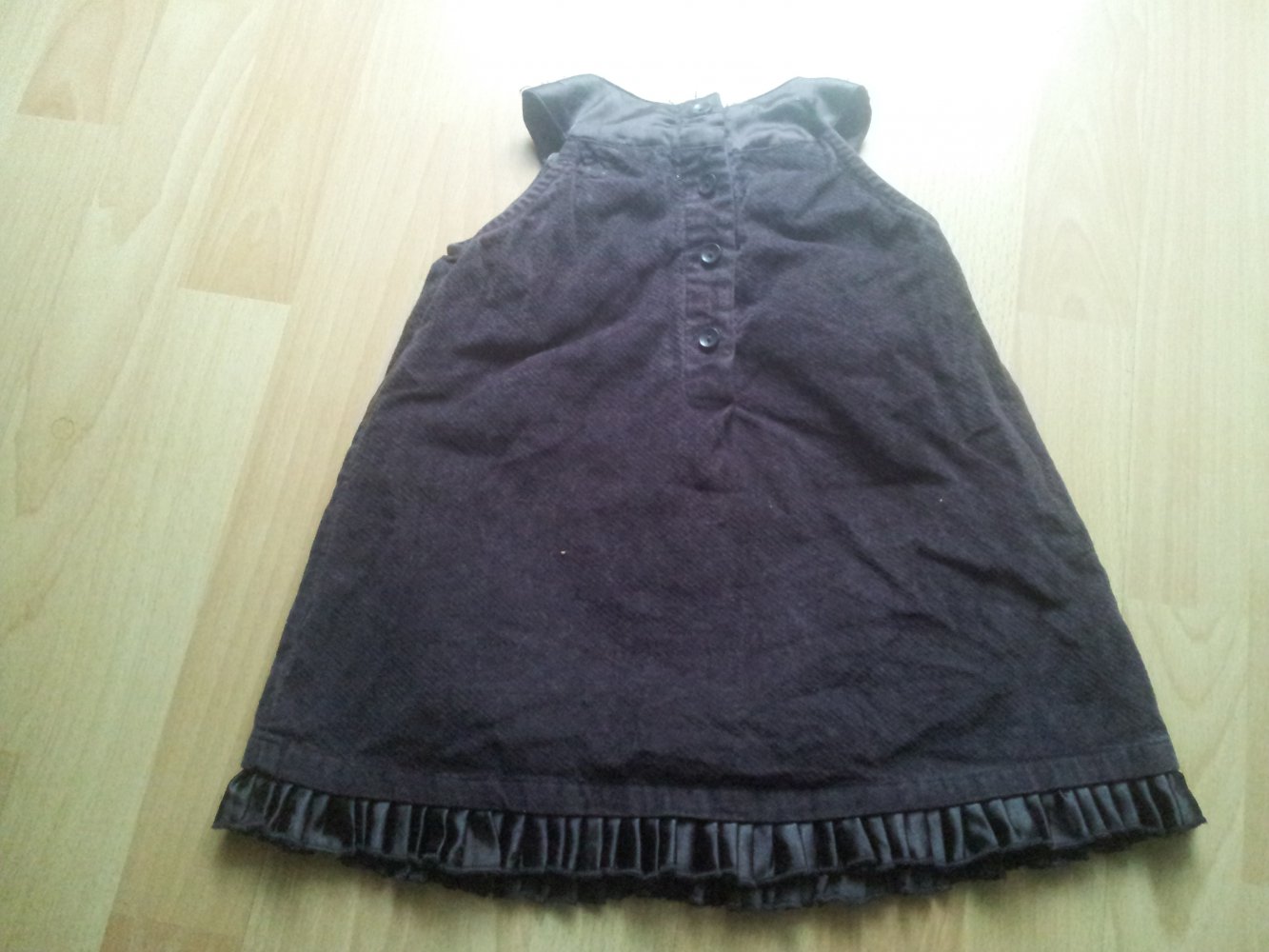 Kleid braun  C&A Blumen Stickerei Pailletten Gr. 86 