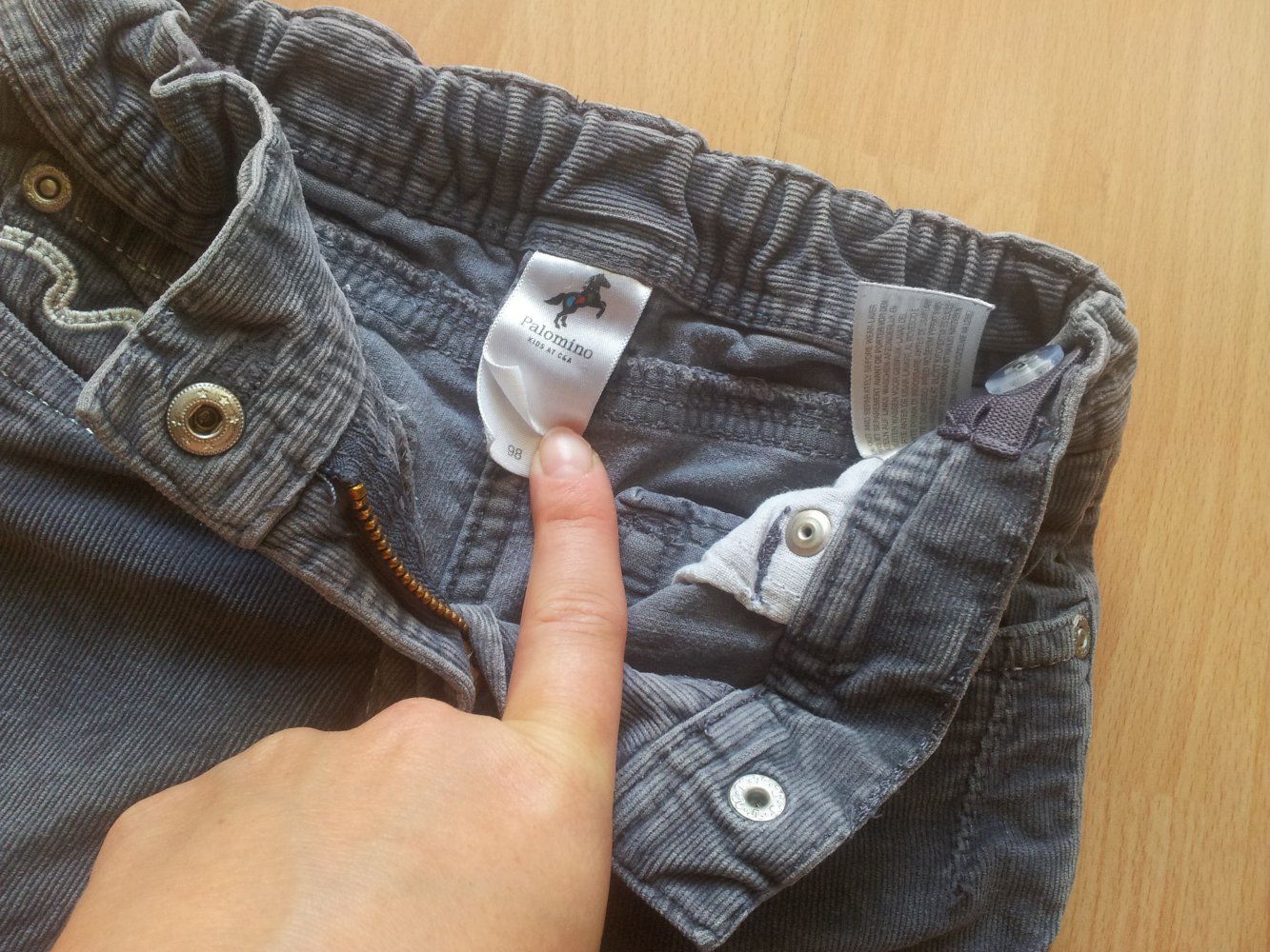  Hose grau C&A Gr. 98