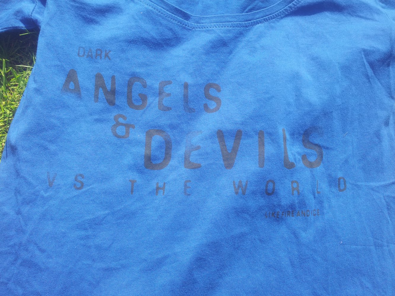 Pullover blau Only Spruch Engelsflügel Gr. M 