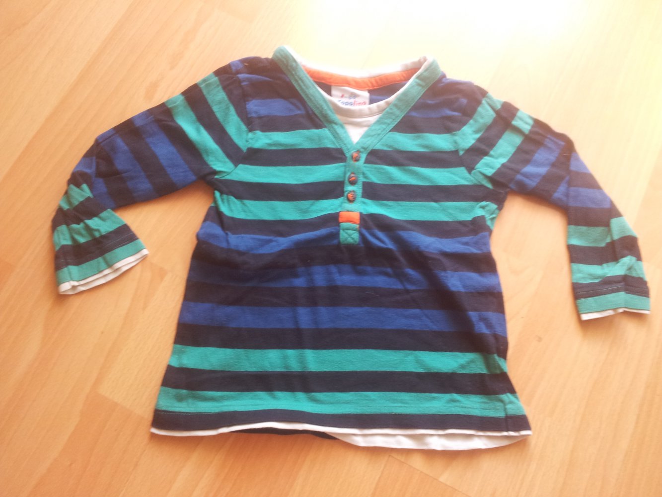 Pullover grün blau schwarz weiß Streifen Gr. 104