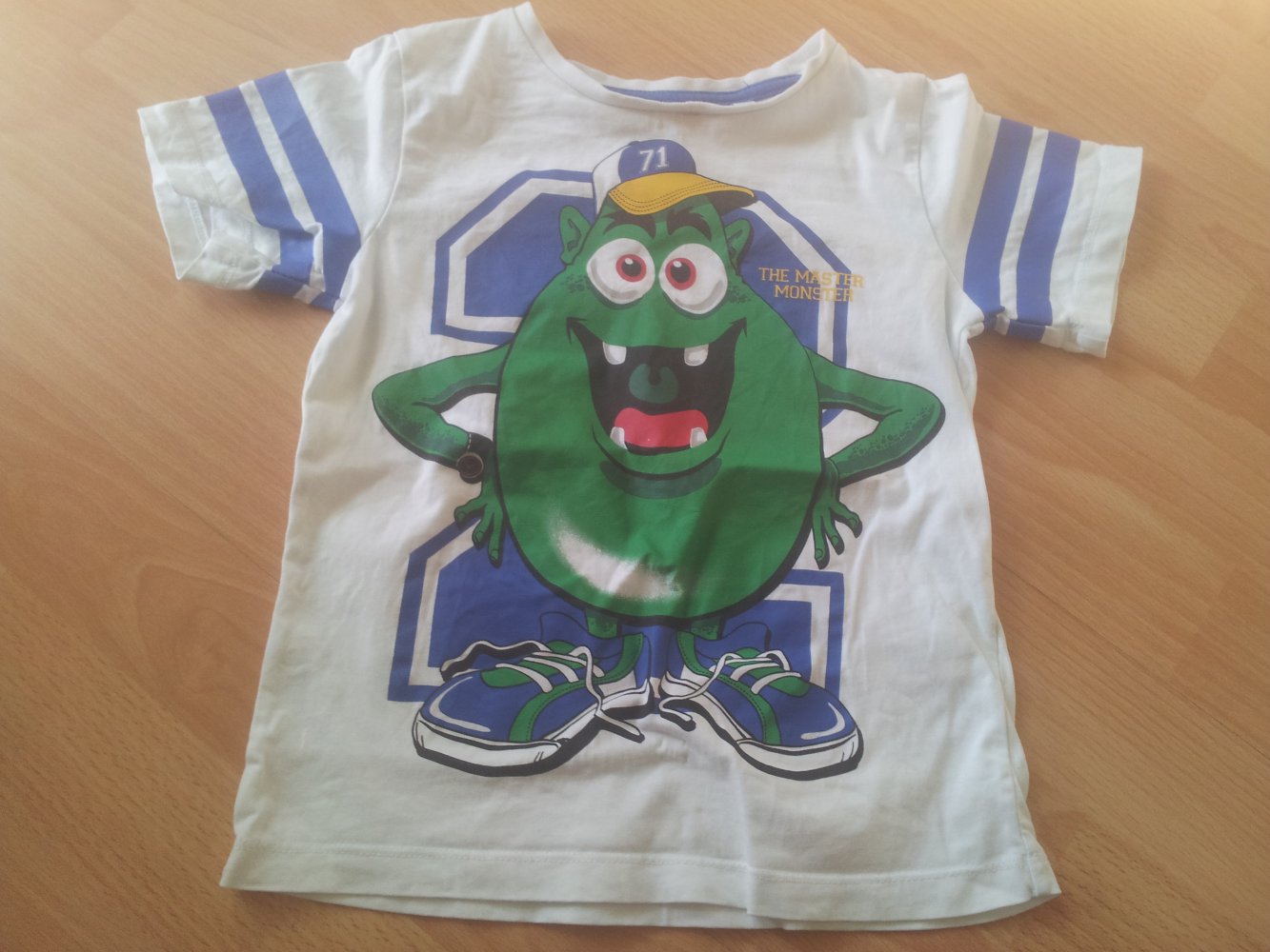  Shirt weiß blau grün Trikot-Style Monster C&A Gr. 110