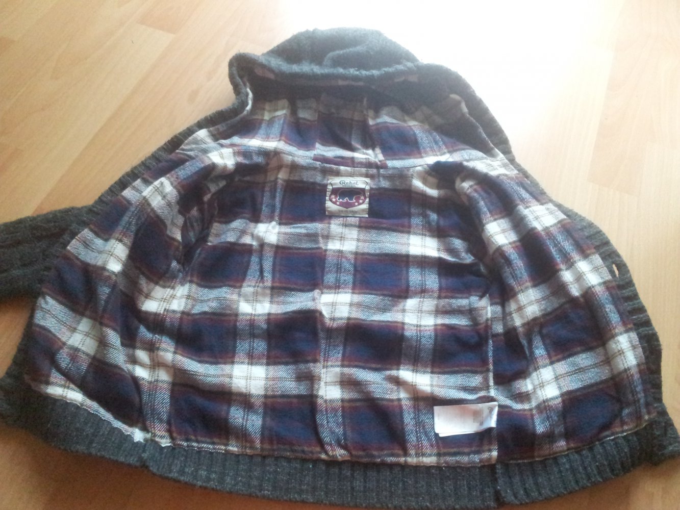 gefüttert Strickjacke grau  Zopfmuser Gr. 104 