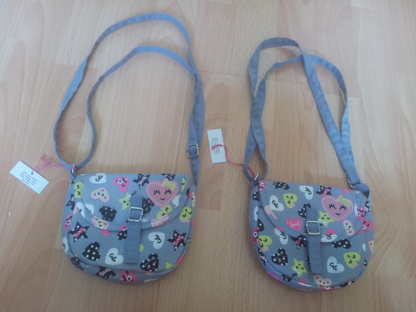  2x Handtaschen grau Herze Sterne Emoji NEU Zwillinge 