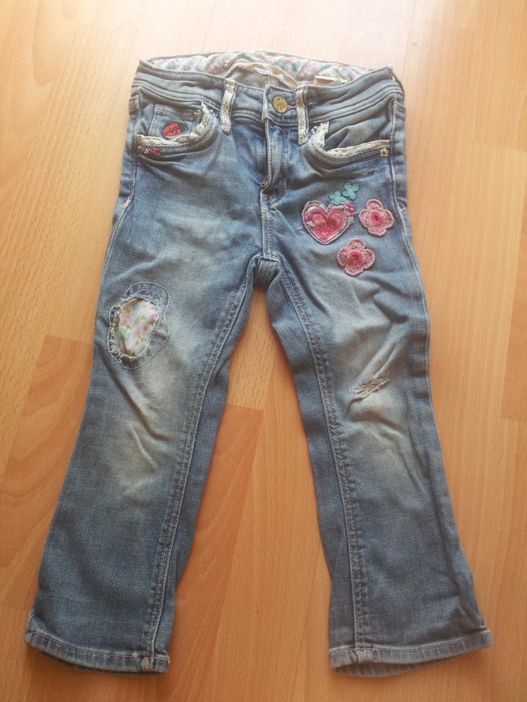 Jeans H&M  Boot-Cut blau Used-Look Aufnäher Gr. 92 Blume