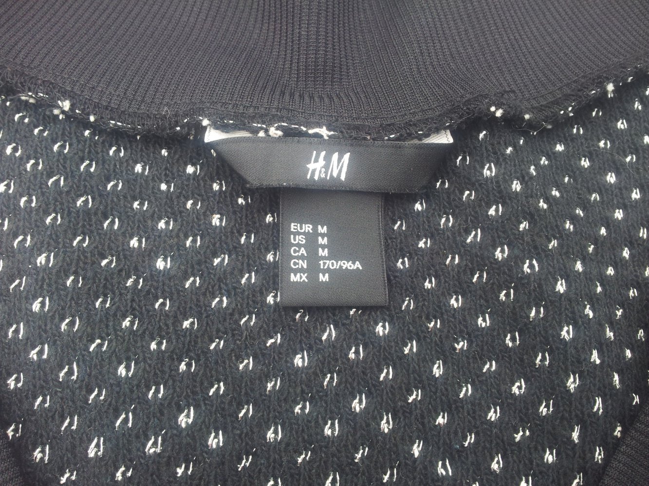  Pullover schwarz silber H&M Gr. M 