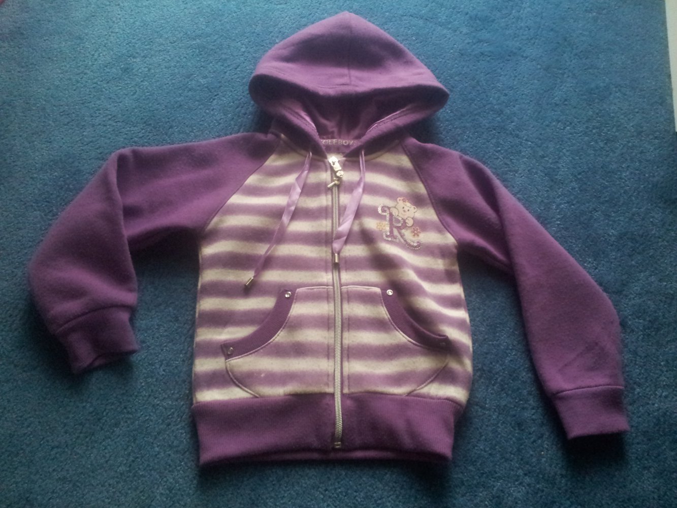Kaputzenjacke lila weiß Streifen Teddy Strass Glitzer Gr. 98/104