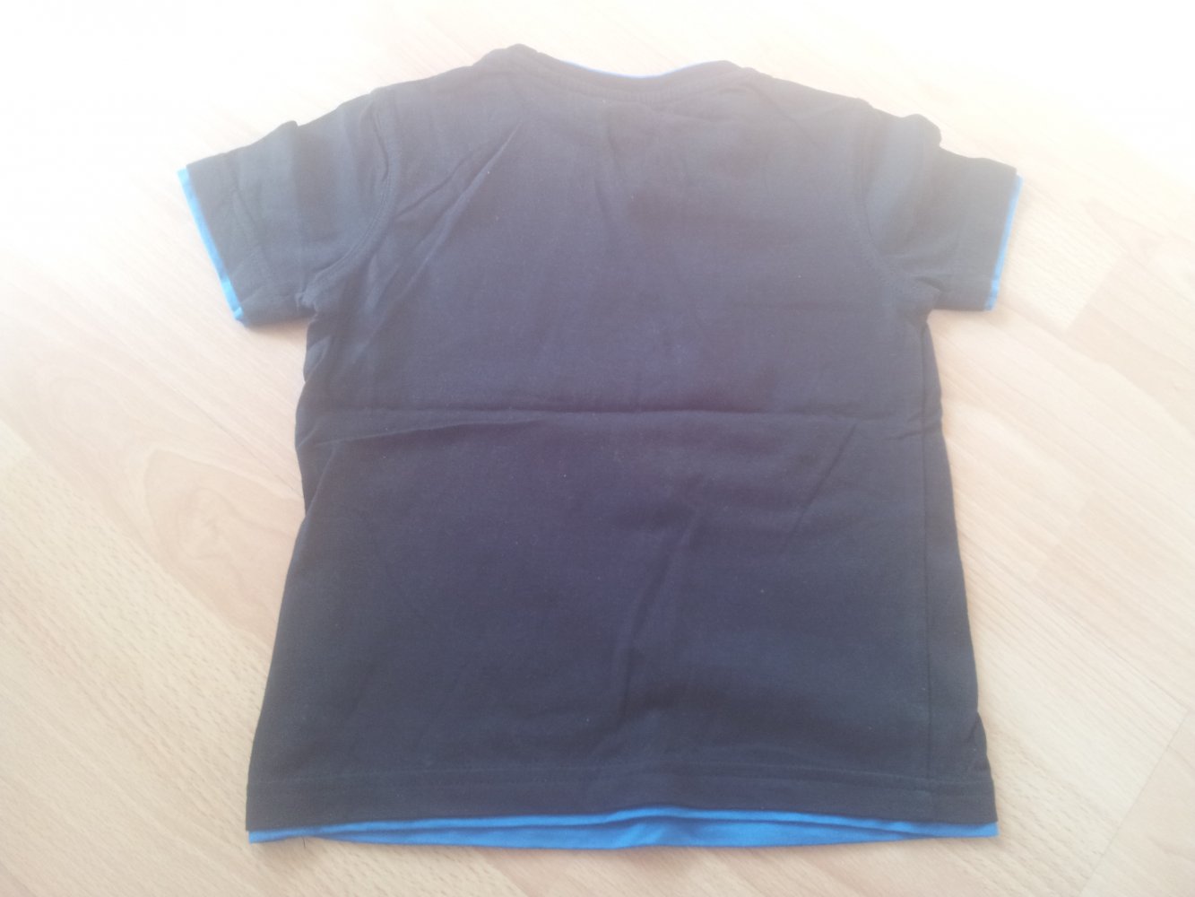  Shirt schwarz blau Gr. 104 NEU