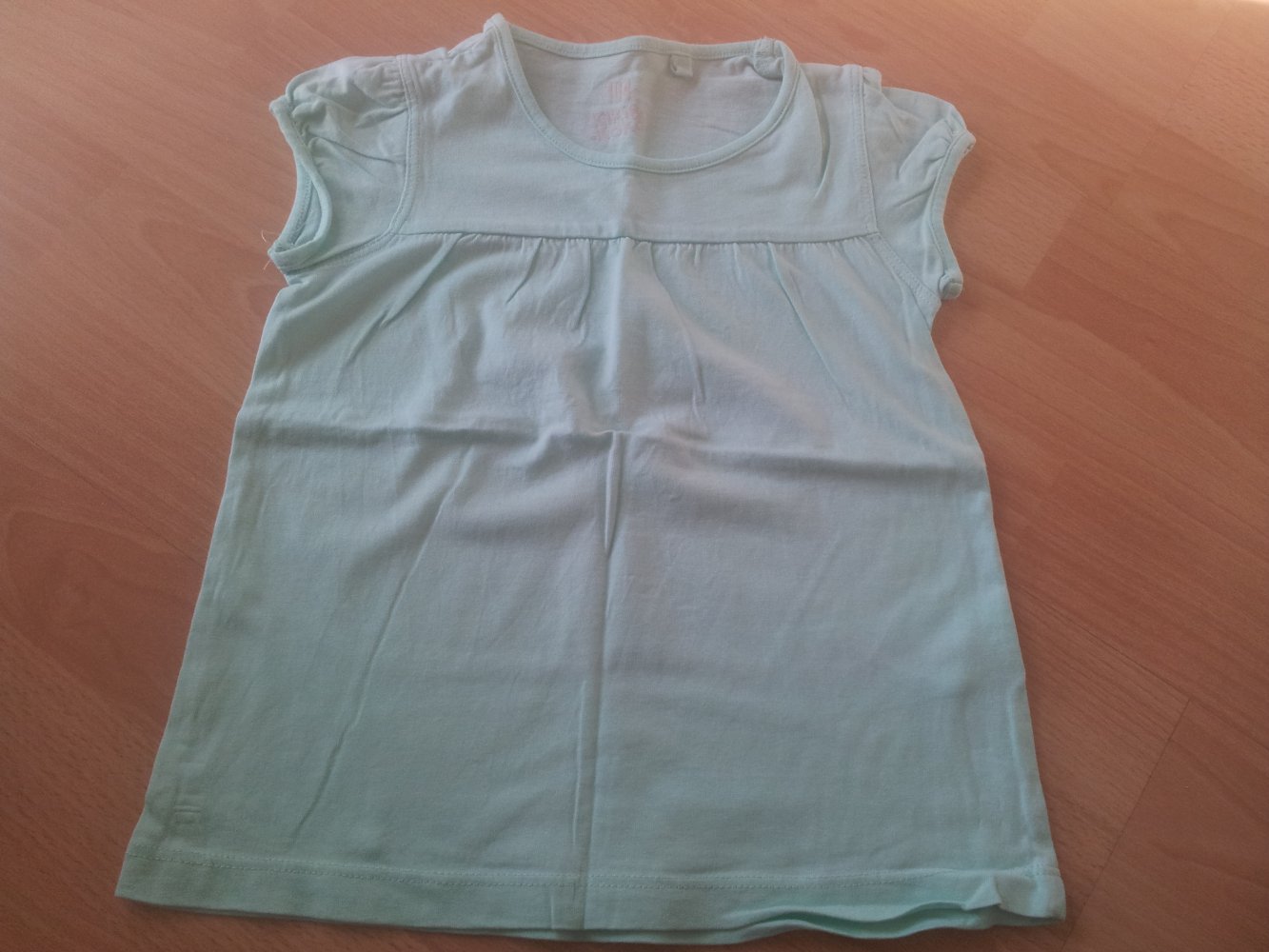 Shirt türkis mint Gr. 104 NEU
