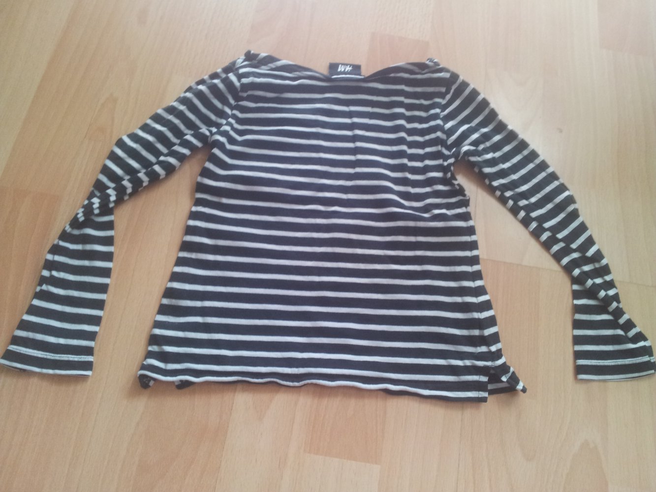  Pullover H&M schwarz weiß Streifen Gr. 98