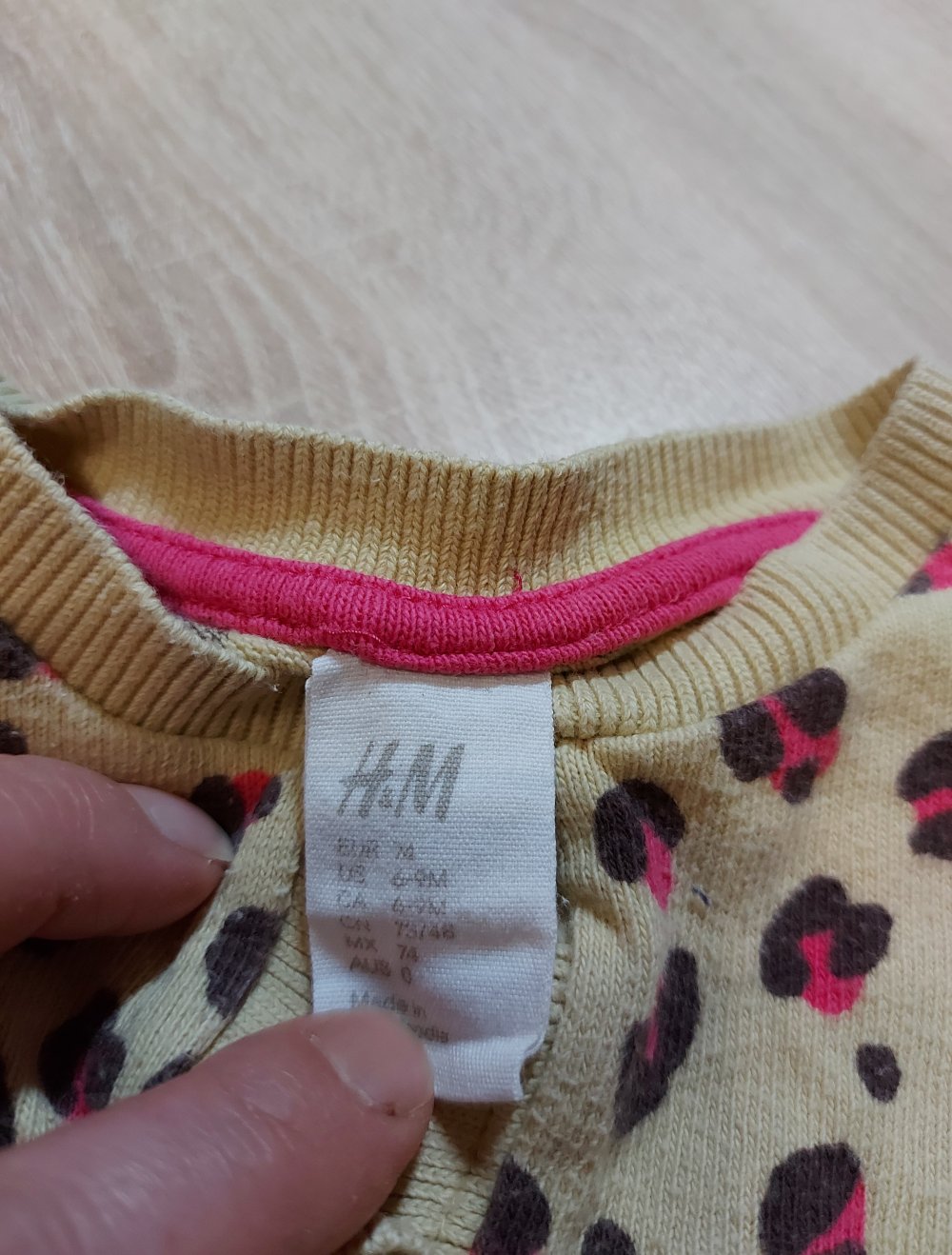 Strickjäckchen Größe 74 von H&M