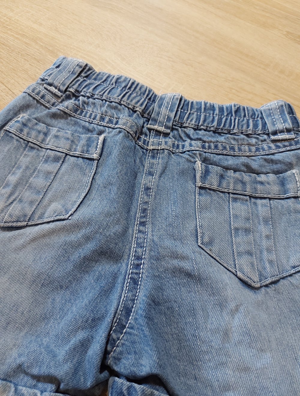 Kurze MädelsJeans Größe 86 Kik