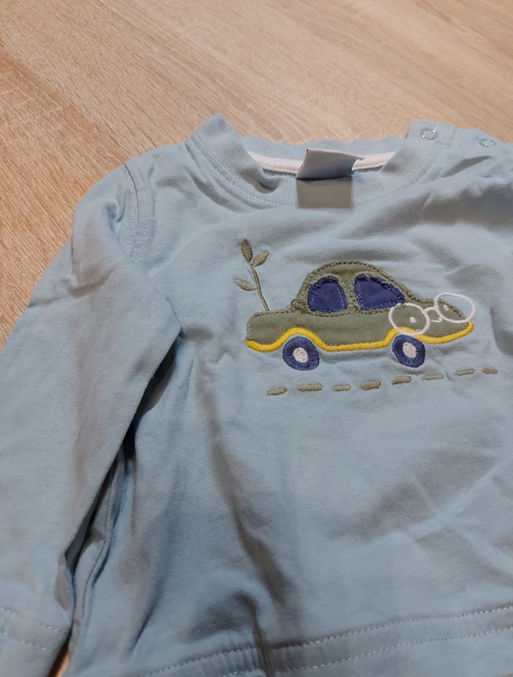 hellblaues Langarmshirt Größe 68 Wunderbärchen