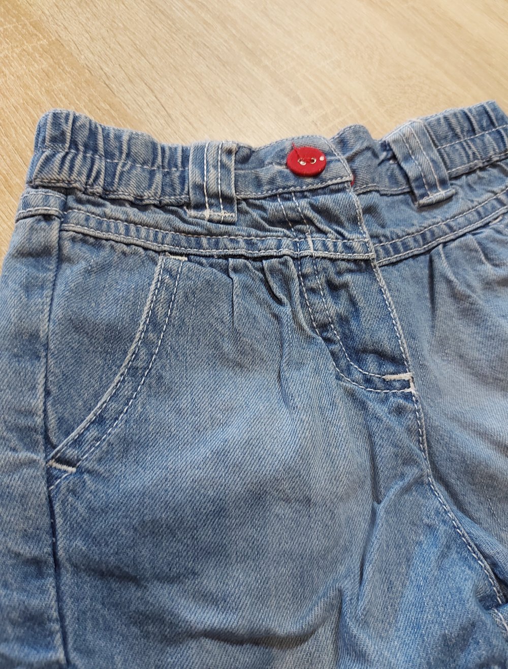 Kurze MädelsJeans Größe 86 Kik