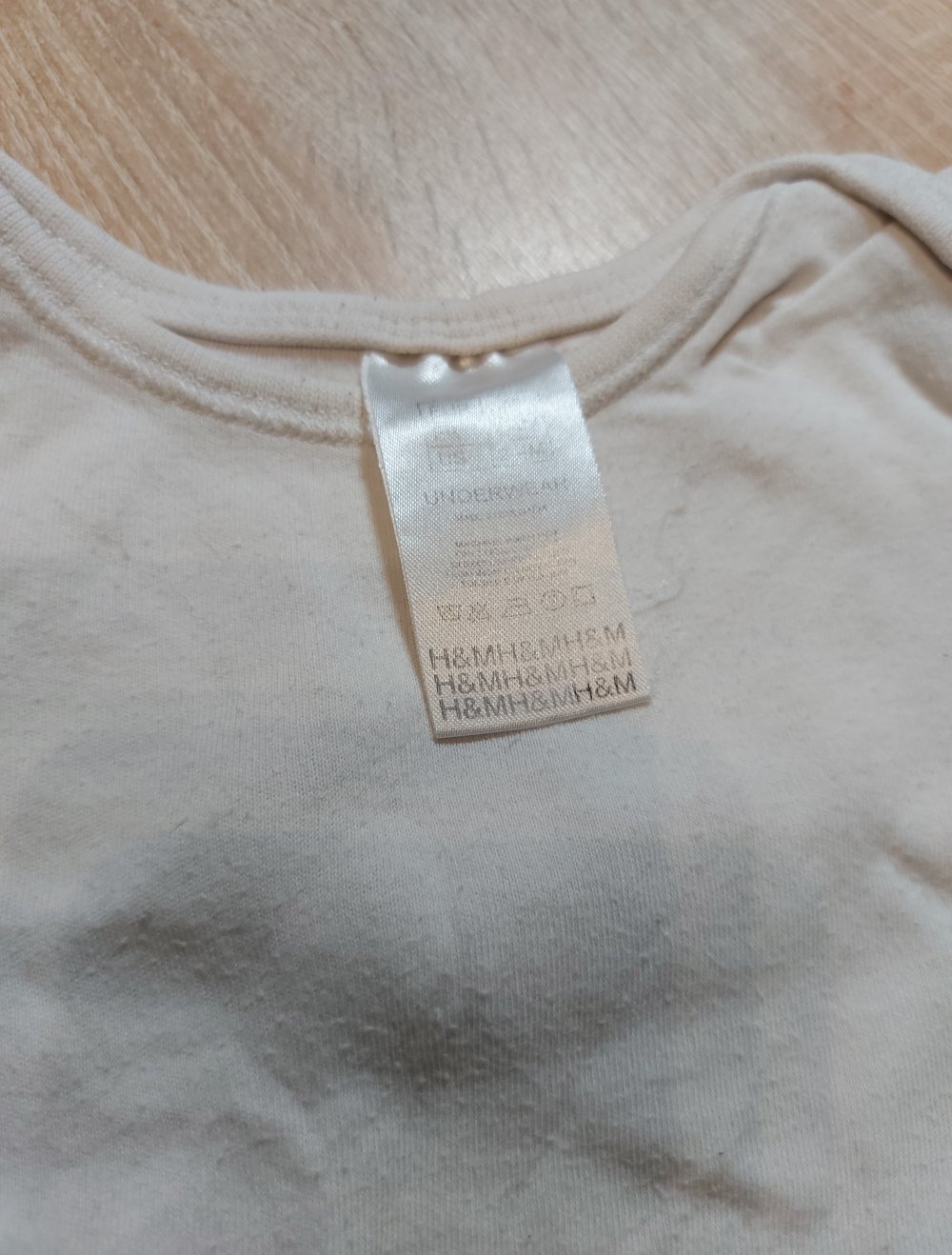 weißer Kurzarmbody Größe 62 H&M