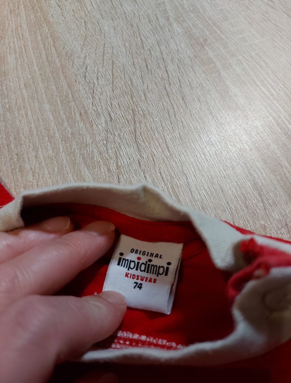 Rotes T-shirt Impidimpi Größe 74