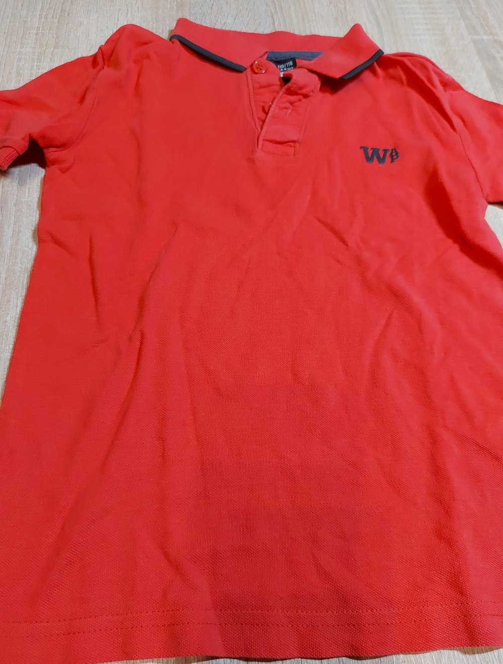 Korallenrotes Poloshirt Größe 110/116  von 1982