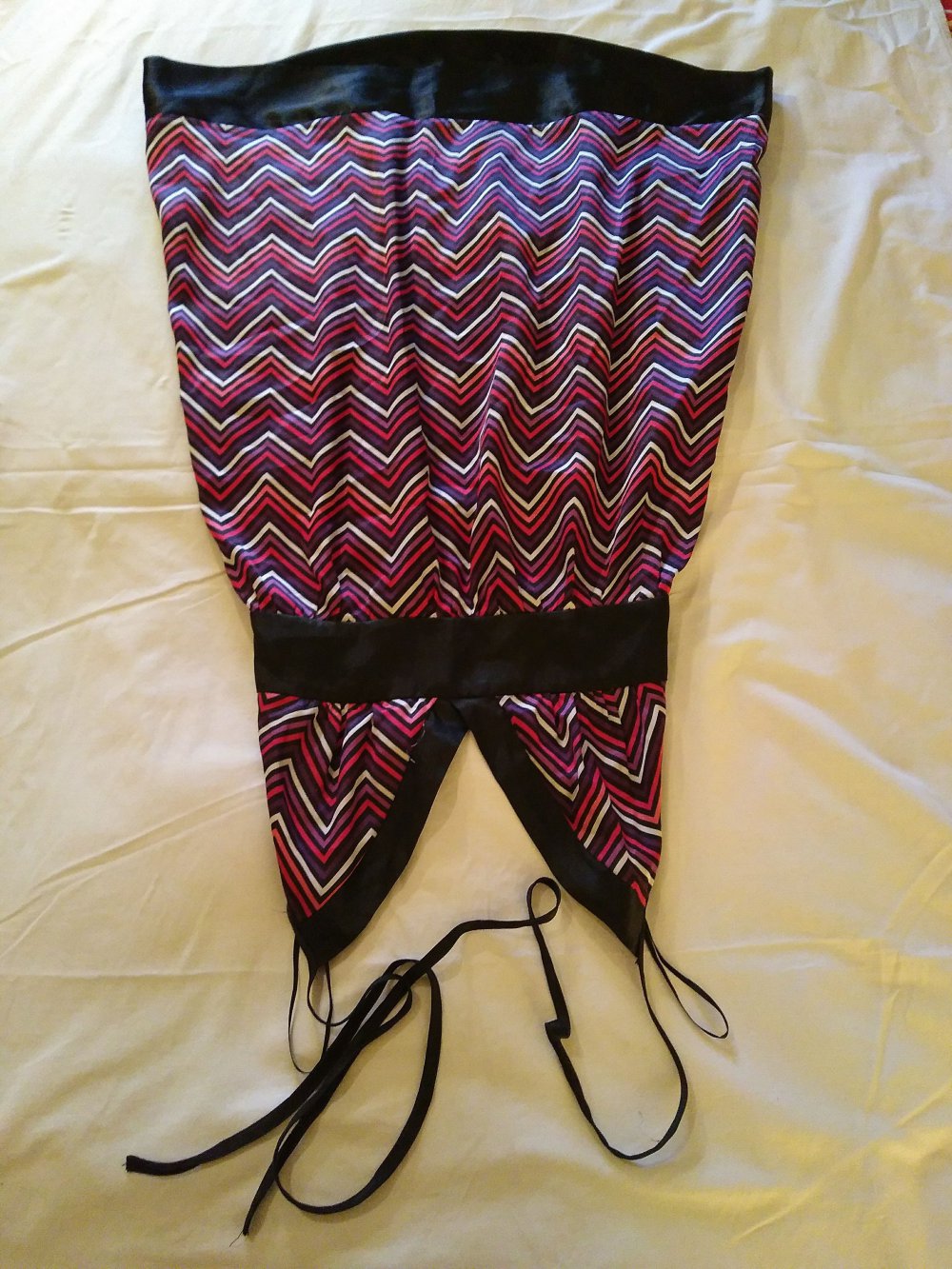 Kleid in Bonbon-Farben