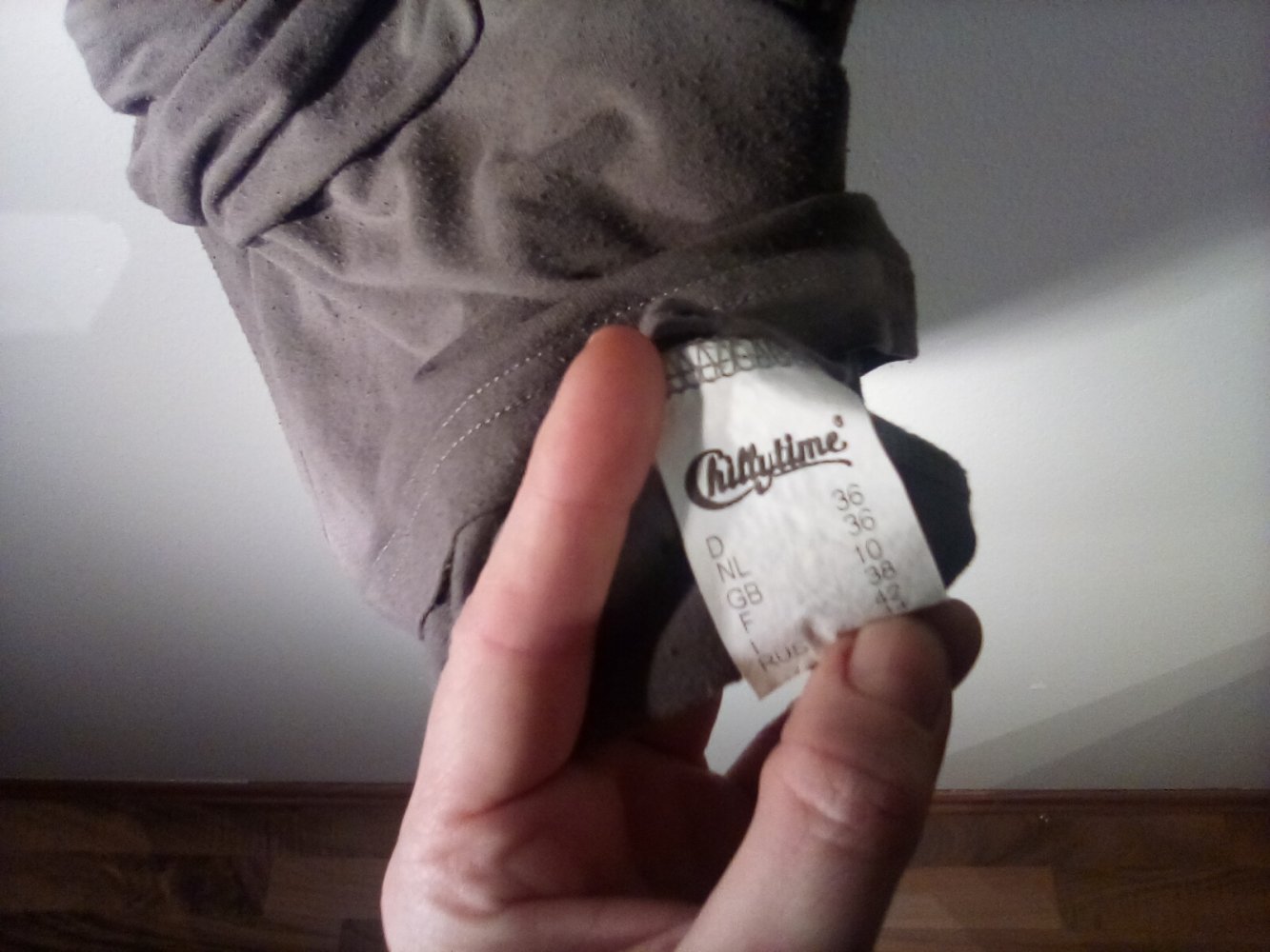 Top mit Stoff im Wasserfallstil