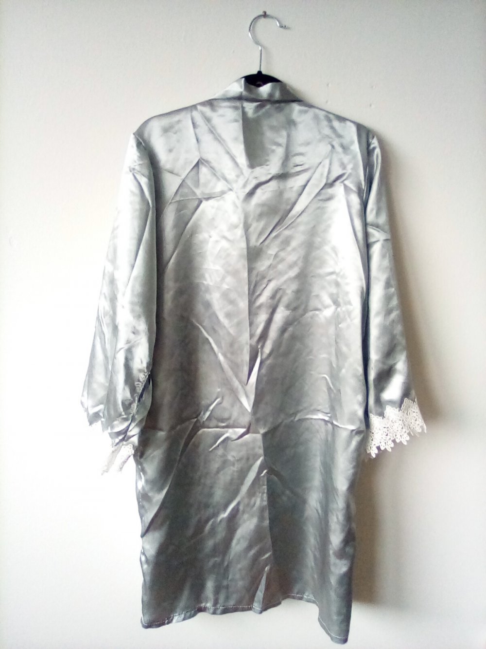 Morgenmantel mit Spitze