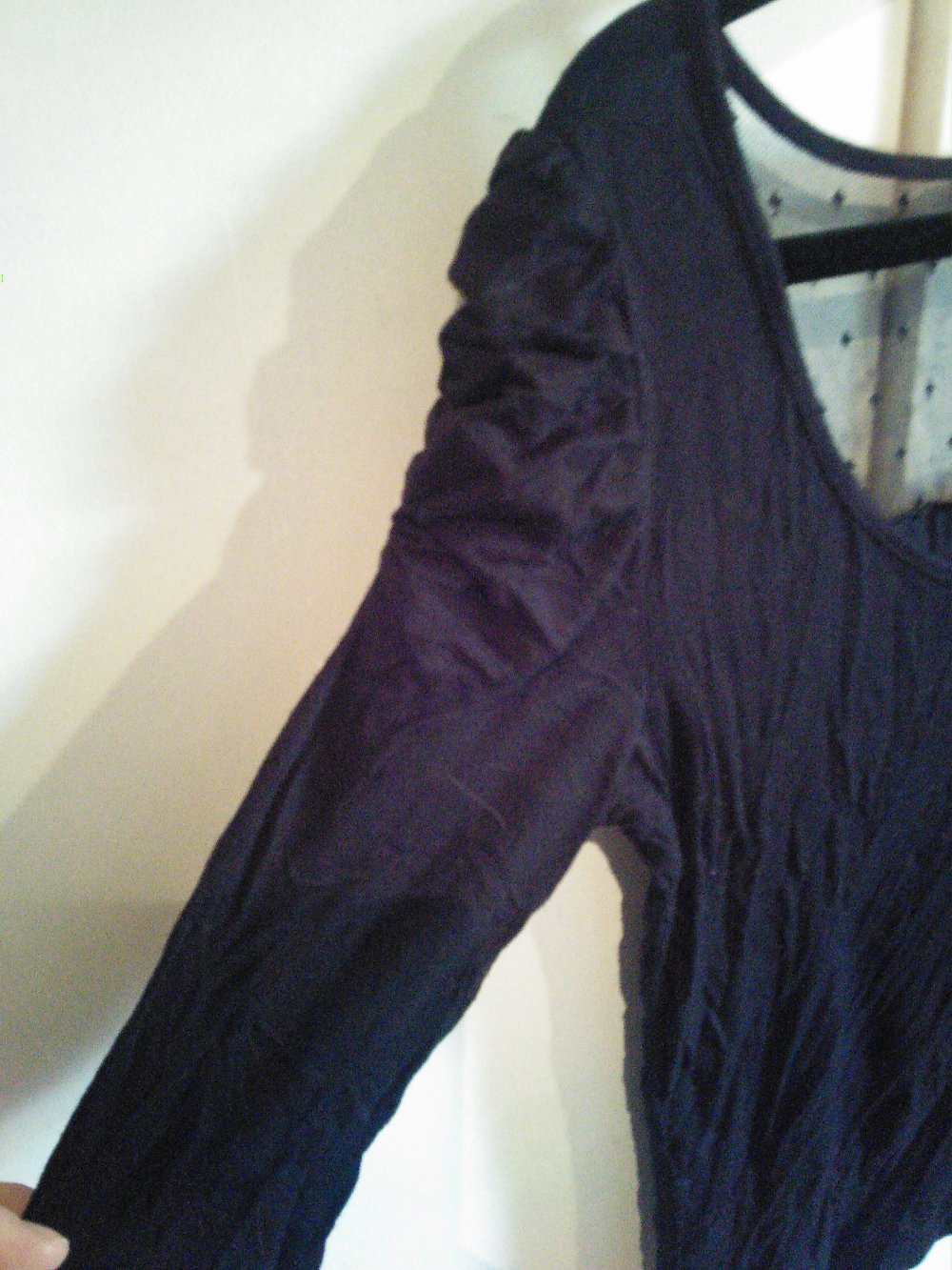 Süßes Shirt mit Spitze