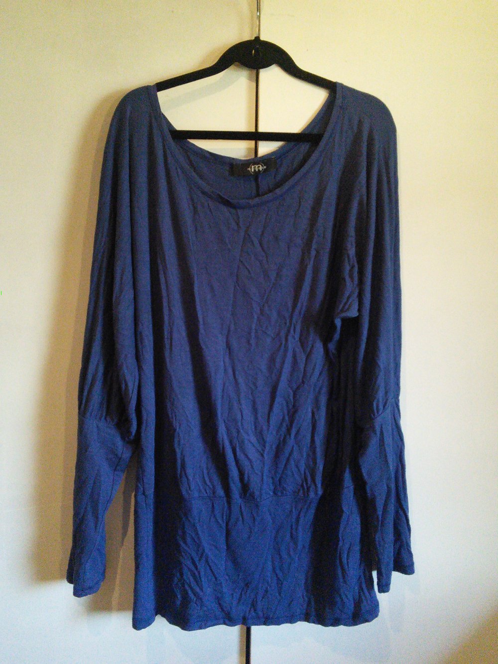 Süßes Fledermausshirt