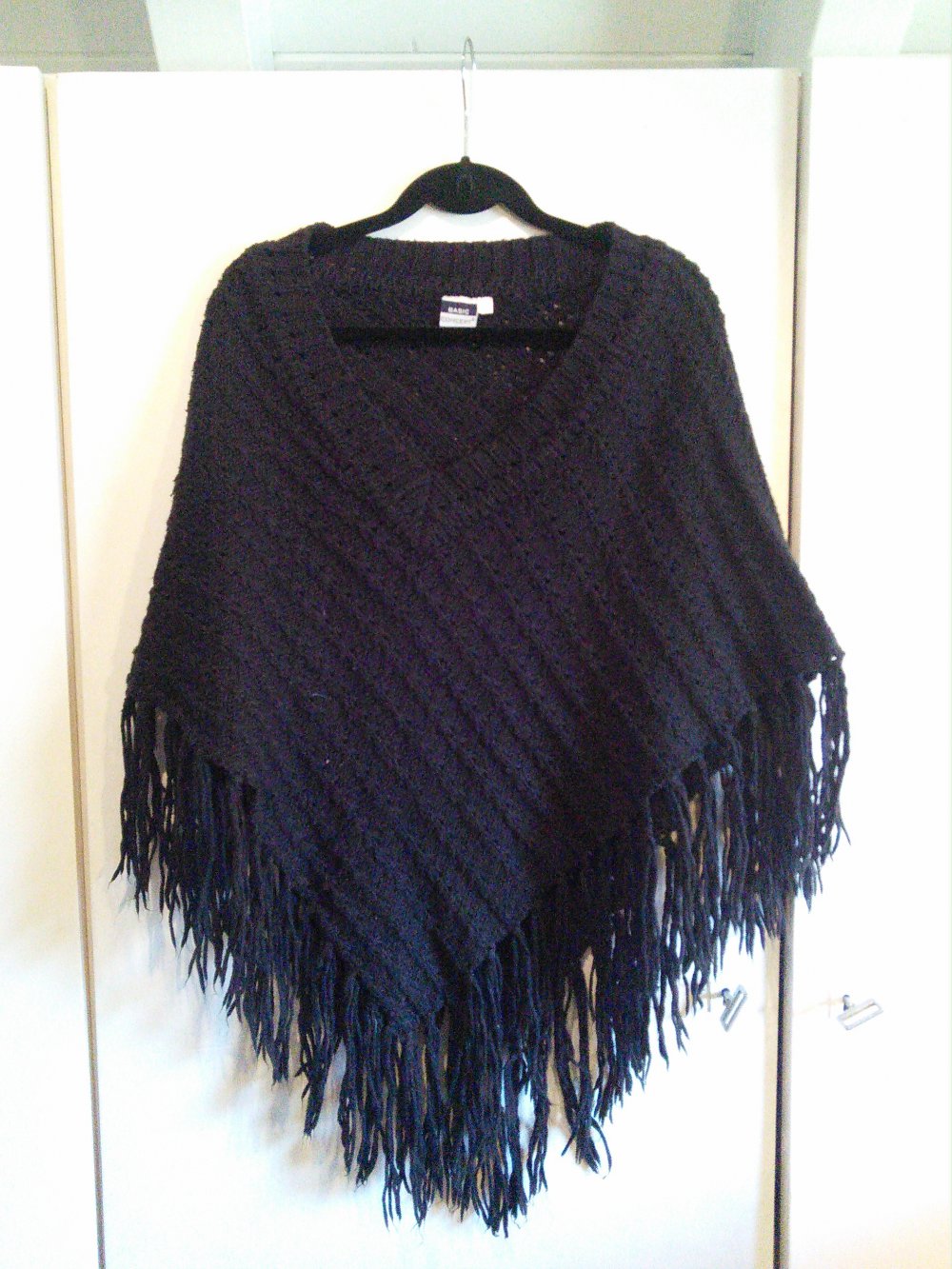 Poncho mit Fransen