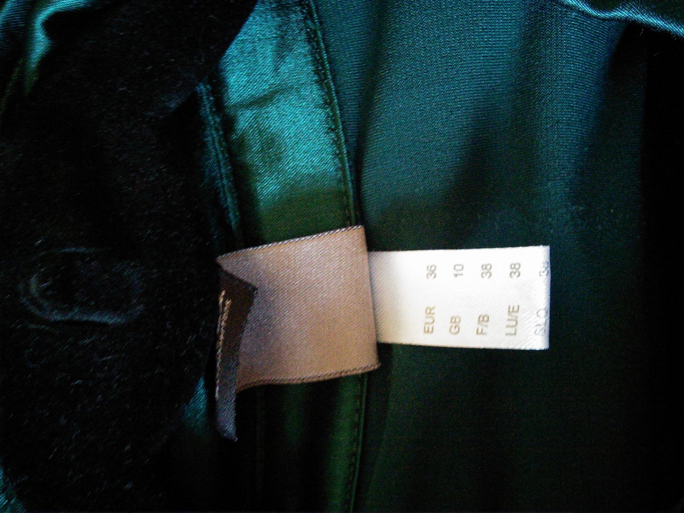 Hübsche Wasserfallbluse 