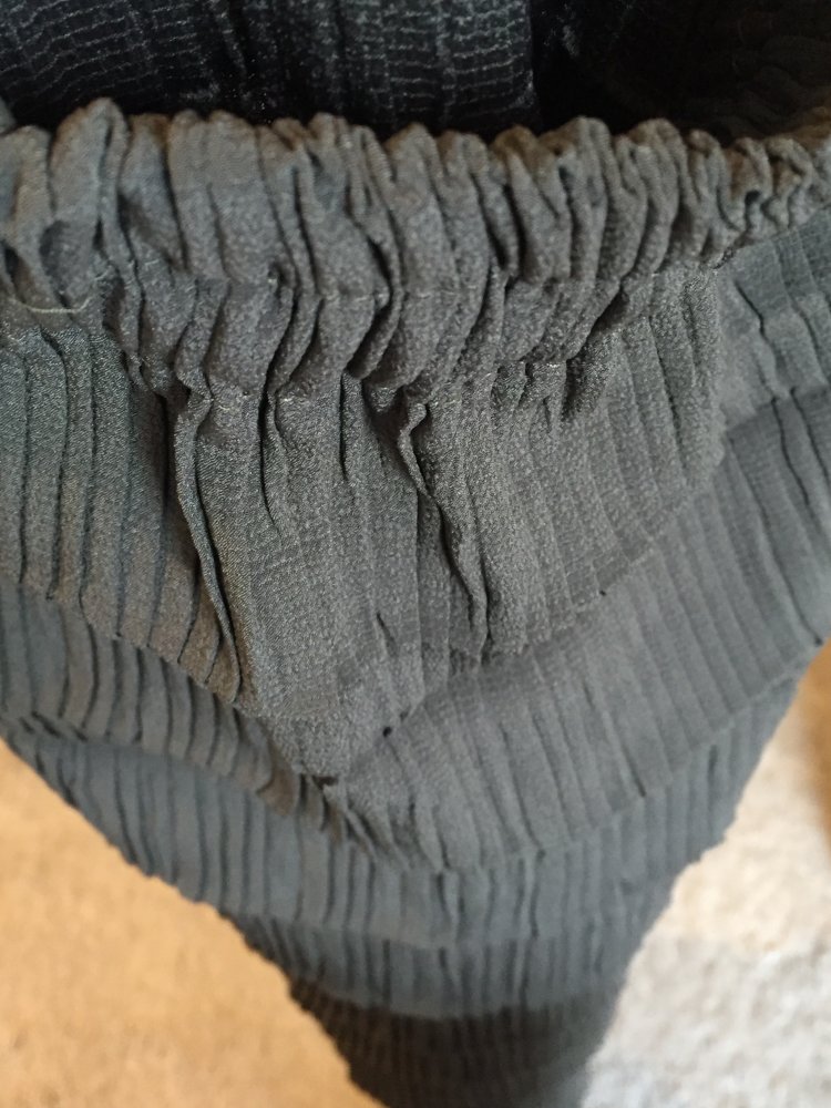 Babette San Francisco Plissee Midi Rock Gr.S Olivgrün