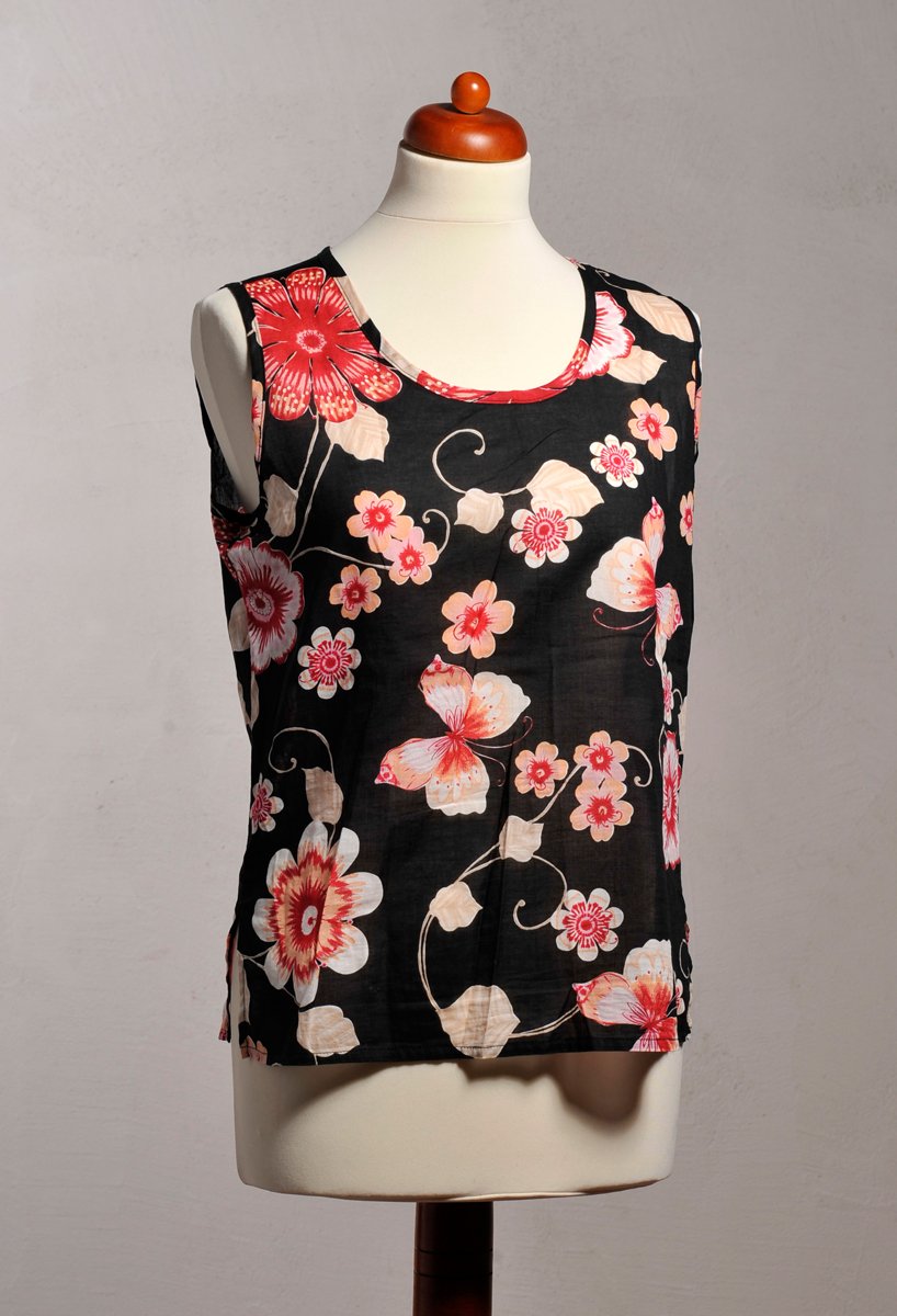 Shirt Paket ärmellos Gr.M von Street One und Avitano 